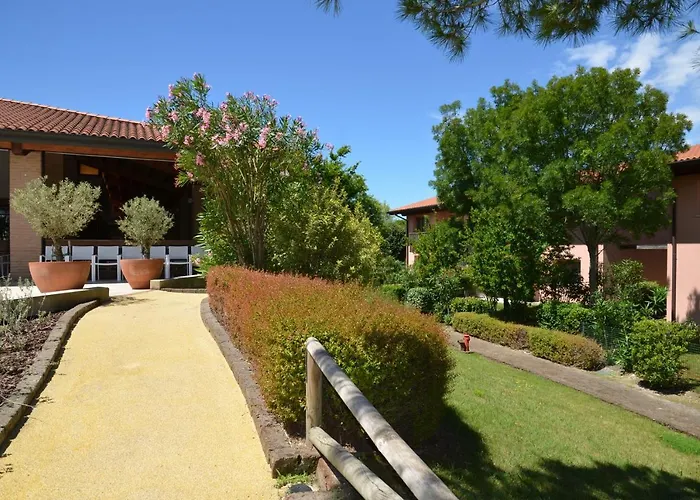 Отель Village Eco Линьяно-Саббьядоро