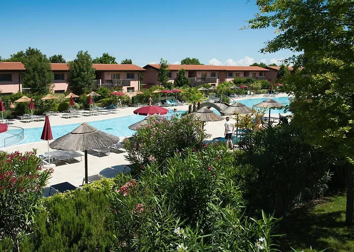 Village Eco 4* Линьяно-Саббьядоро