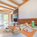 Hotel Village 4*