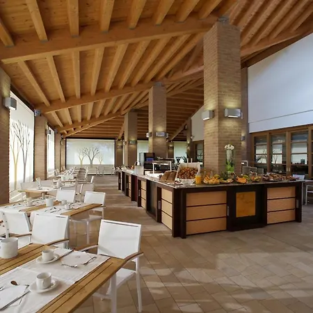 Hotel Village Eco 4*