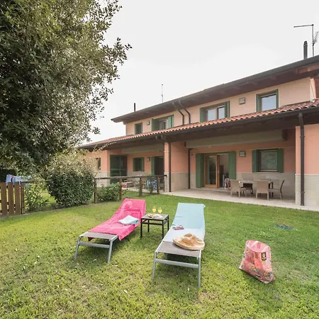 Hotel Village 4*