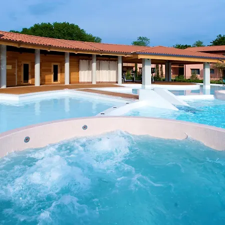 Village Eco 4* Линьяно-Саббьядоро