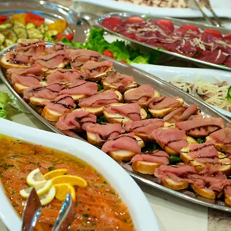 Village Eco Hotel 4*