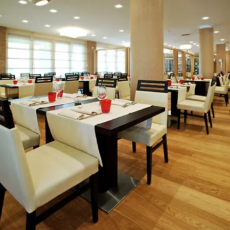 Village Eco 4* لينانو سابيادورو