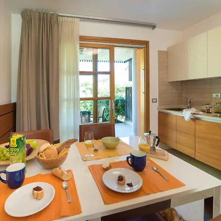 Village Eco 4*