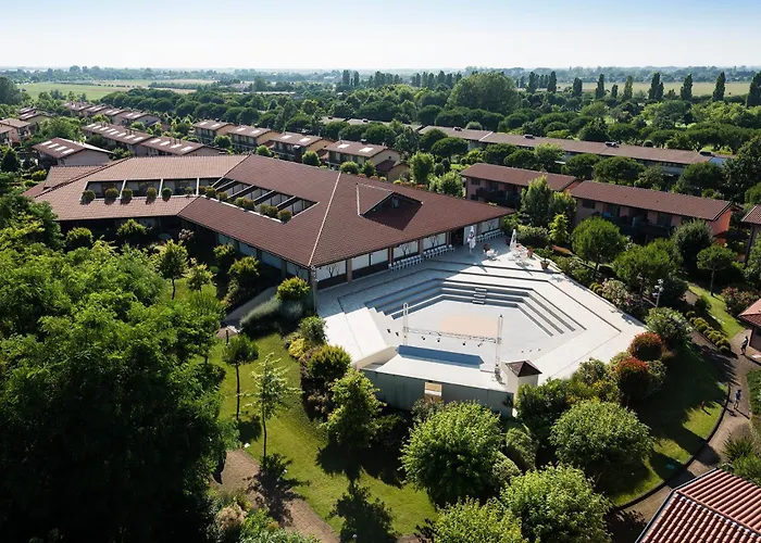 Отель Village Eco 4*